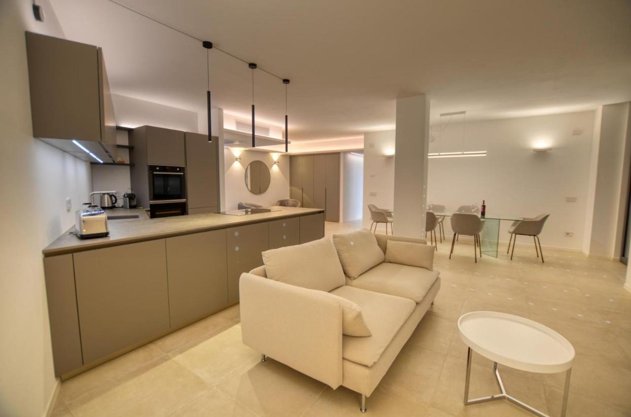 Casa Antonia 2 Apartment Lenno Exterior photo