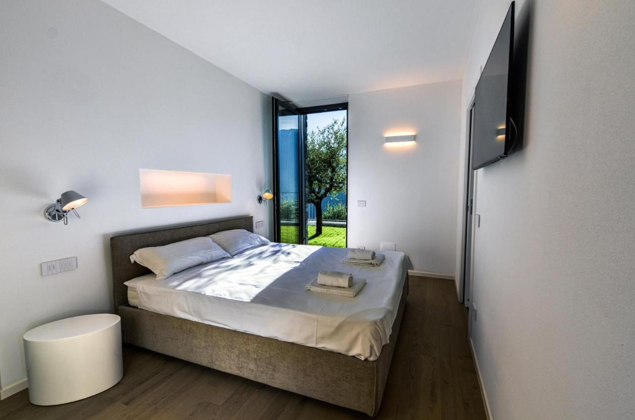 Casa Antonia 2 Apartment Lenno Exterior photo
